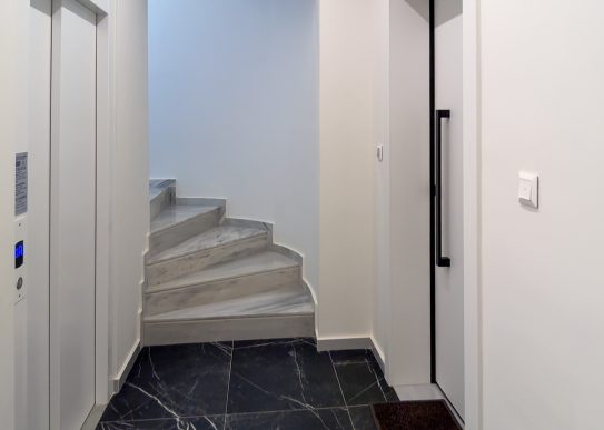 IMG_01_01_50_29_2048px