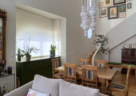 IMG_01_02_13_18_2048px